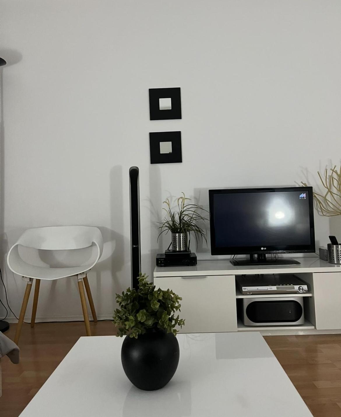Arss Apartment Skopje Main Square ภายนอก รูปภาพ