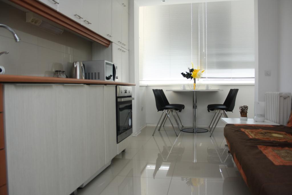 Arss Apartment Skopje Main Square ภายนอก รูปภาพ