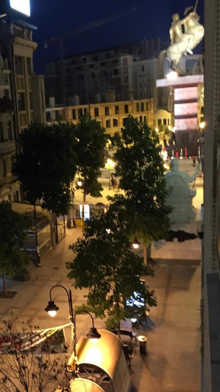Arss Apartment Skopje Main Square ภายนอก รูปภาพ